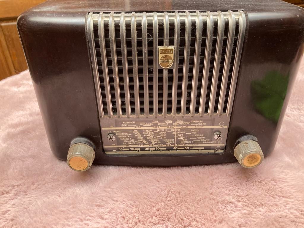 Radio rétro Philips, Antiquités & Art, Antiquités | TV & Hi-Fi, Enlèvement