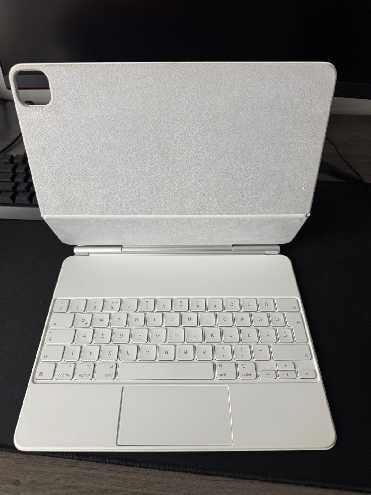 Ipad magic keyboard, Computers en Software, Ophalen of Verzenden, Zo goed als nieuw, 13 inch of meer, Ipad