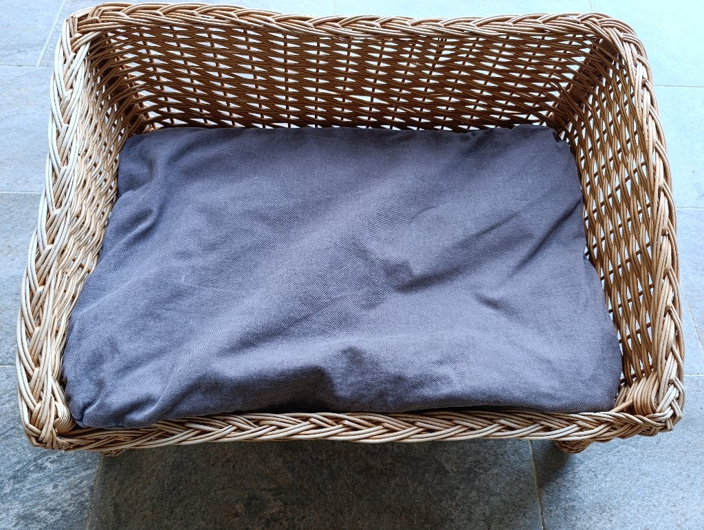 Panier en osier pour chien max 12kg, Enlèvement, Utilisé
