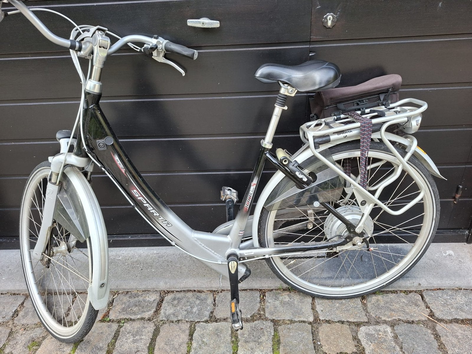 Vélo électrique Sparta, Enlèvement, Comme neuf, Moins de 30 km par batterie, Sparta