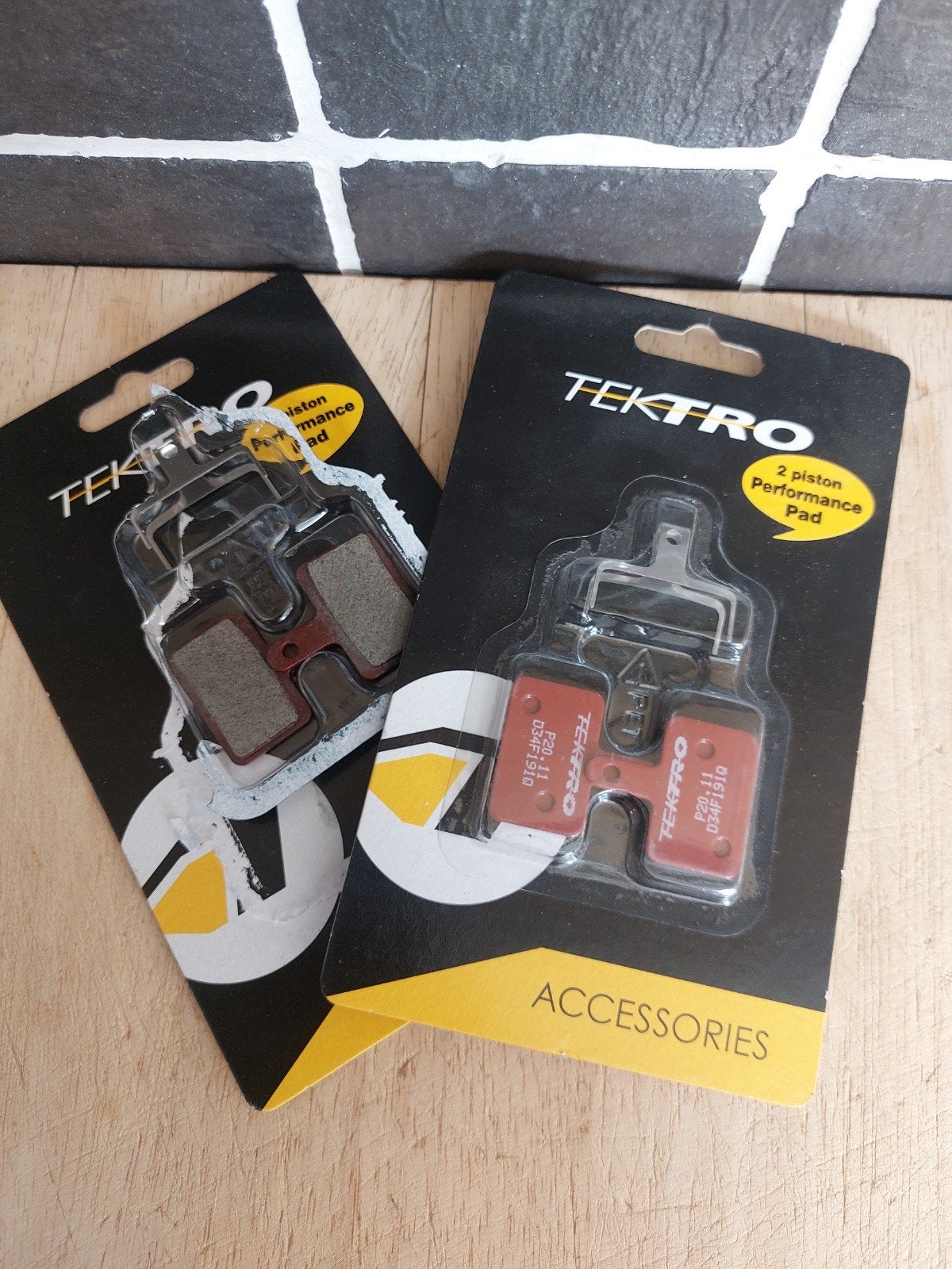 Tektro P20.11 rempads 2 sets, Fietsen en Brommers, Fietsonderdelen, Ophalen of Verzenden