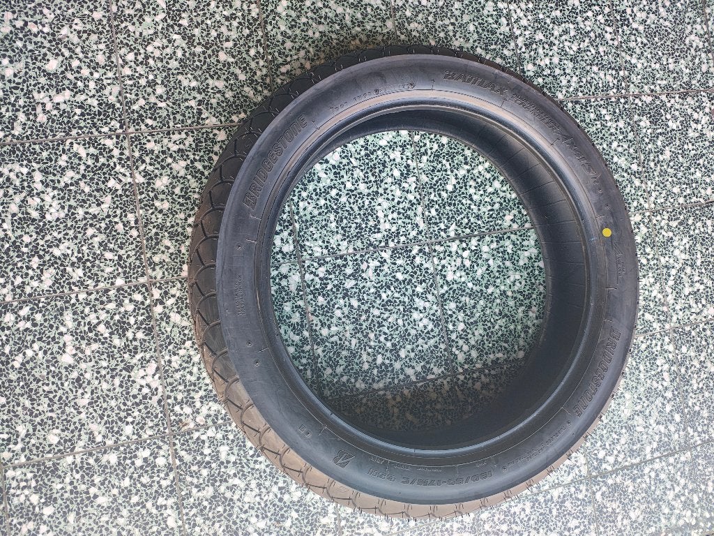 Pneu moto  Bridgestone AX41S, Motos, Enlèvement