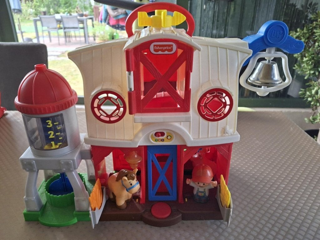 boerderij Little people, Ophalen