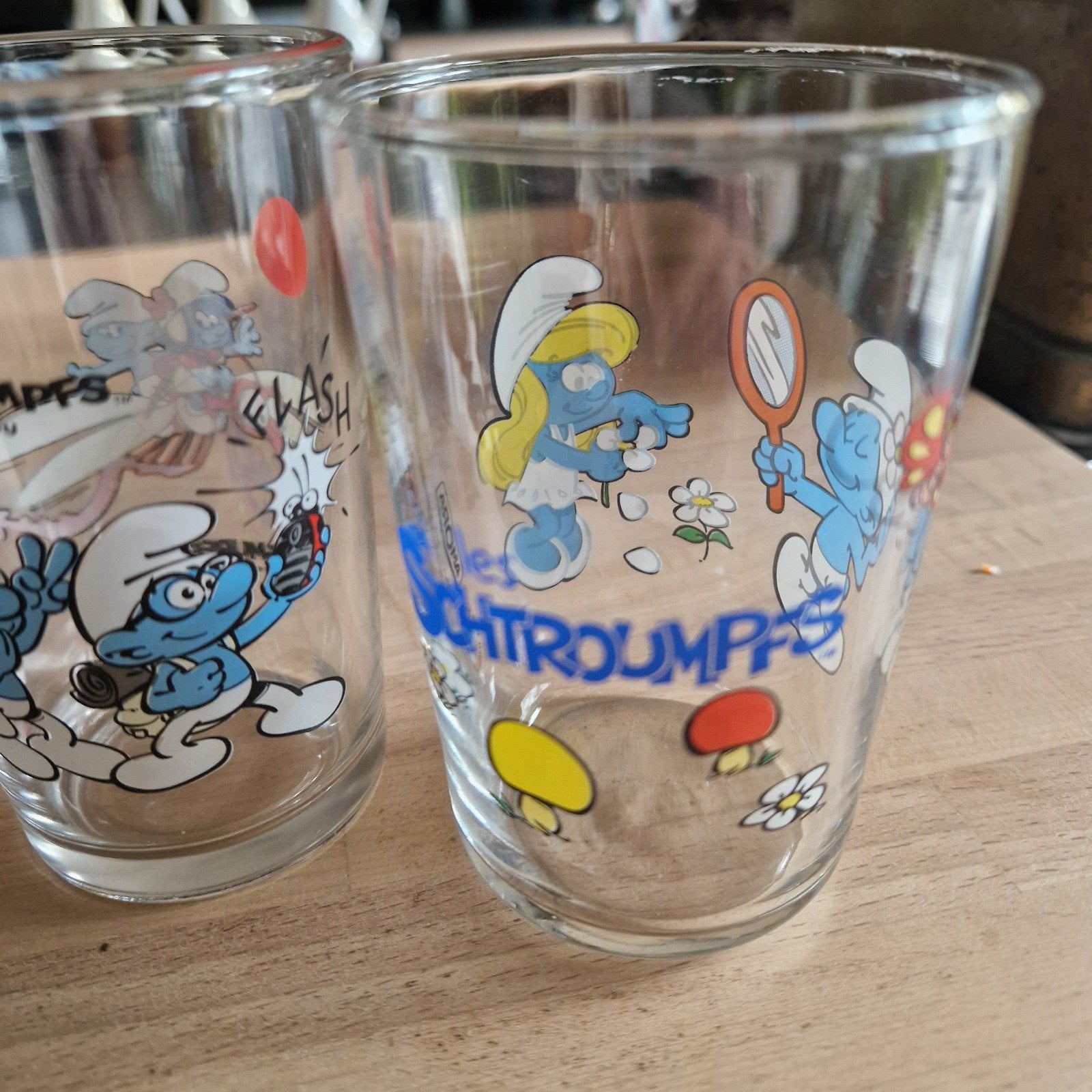 2 verres the smurfs, Collections, Enlèvement ou Envoi