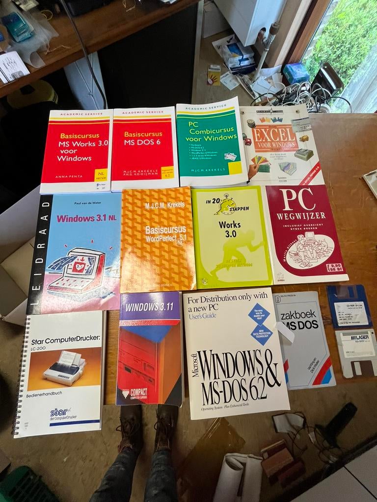 Vintage computerboeken handleidingen 1, Boeken, Informatica en Computer, Ophalen of Verzenden, Zo goed als nieuw, Overige onderwerpen