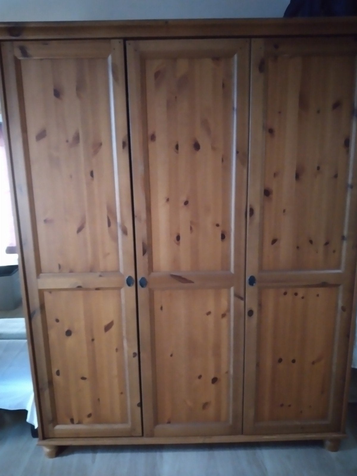 garde robe 3 portes