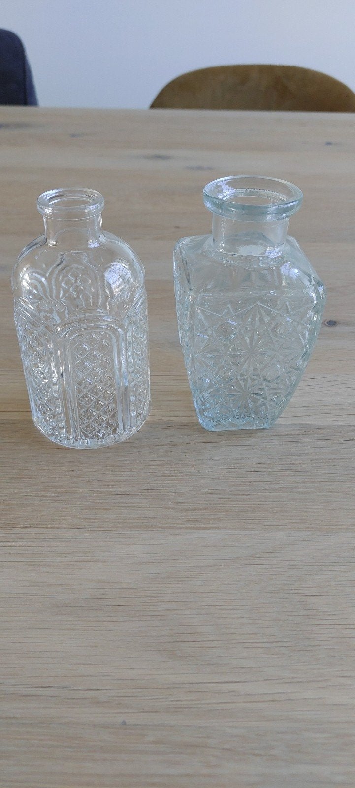 2 vases en verre - hauteur 12 cm, 12 cm, Transparent, Comme neuf, Verre