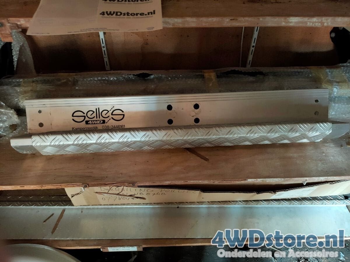 Middelste gedeelte Achterbumper Nissan Patrol Y61, Arrière, -, Utilisé, -
