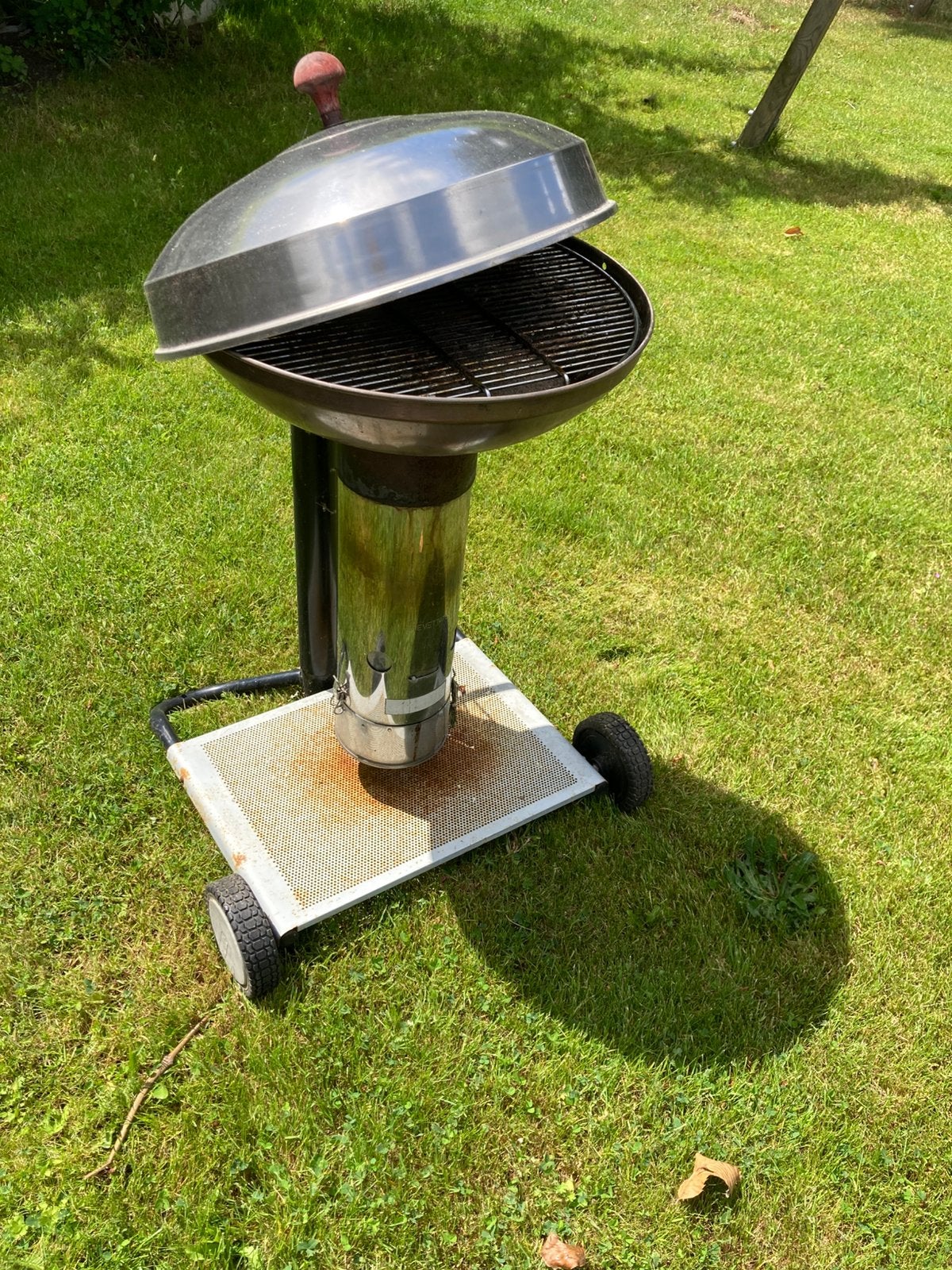 Brevettato bbq, Enlèvement, Utilisé