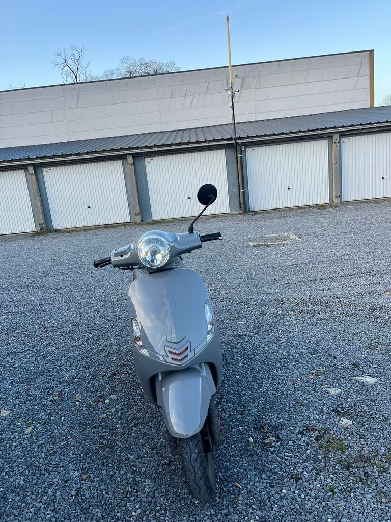 GTS Toscana 50cc, Ophalen, Zo goed als nieuw