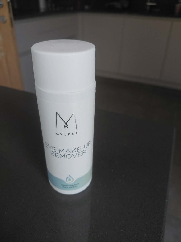 Eye make-up remover Mylène, Bijoux, Sacs & Beauté, Enlèvement ou Envoi, Neuf, Yeux, Maquillage
