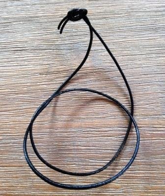 Koord van rundleer, zwart, Bijoux, Sacs & Beauté, Colliers, Enlèvement ou Envoi, Neuf, Noir