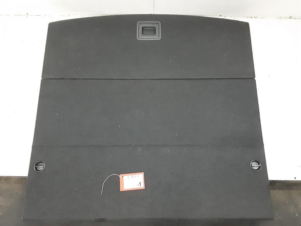 BAGAGERUIMTE MAT Golf VII Variant (AUVV) (5G9858855), Gebruikt, Volkswagen, Mevr. I. Hauben, Rue de l'Espoir 34 34
4030  GRIVEGNÉE, BE