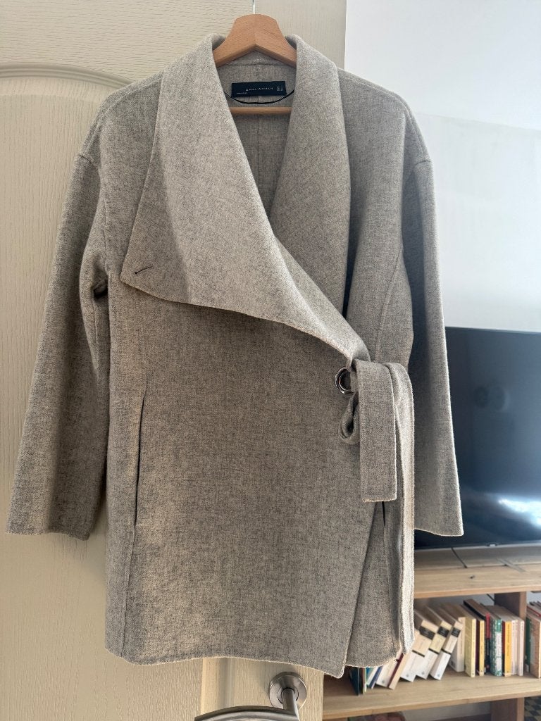 Te koop Zara dames wintervest, Kleding | Dames, Zara, Nieuw, Ophalen of Verzenden, Maat 36 (S)