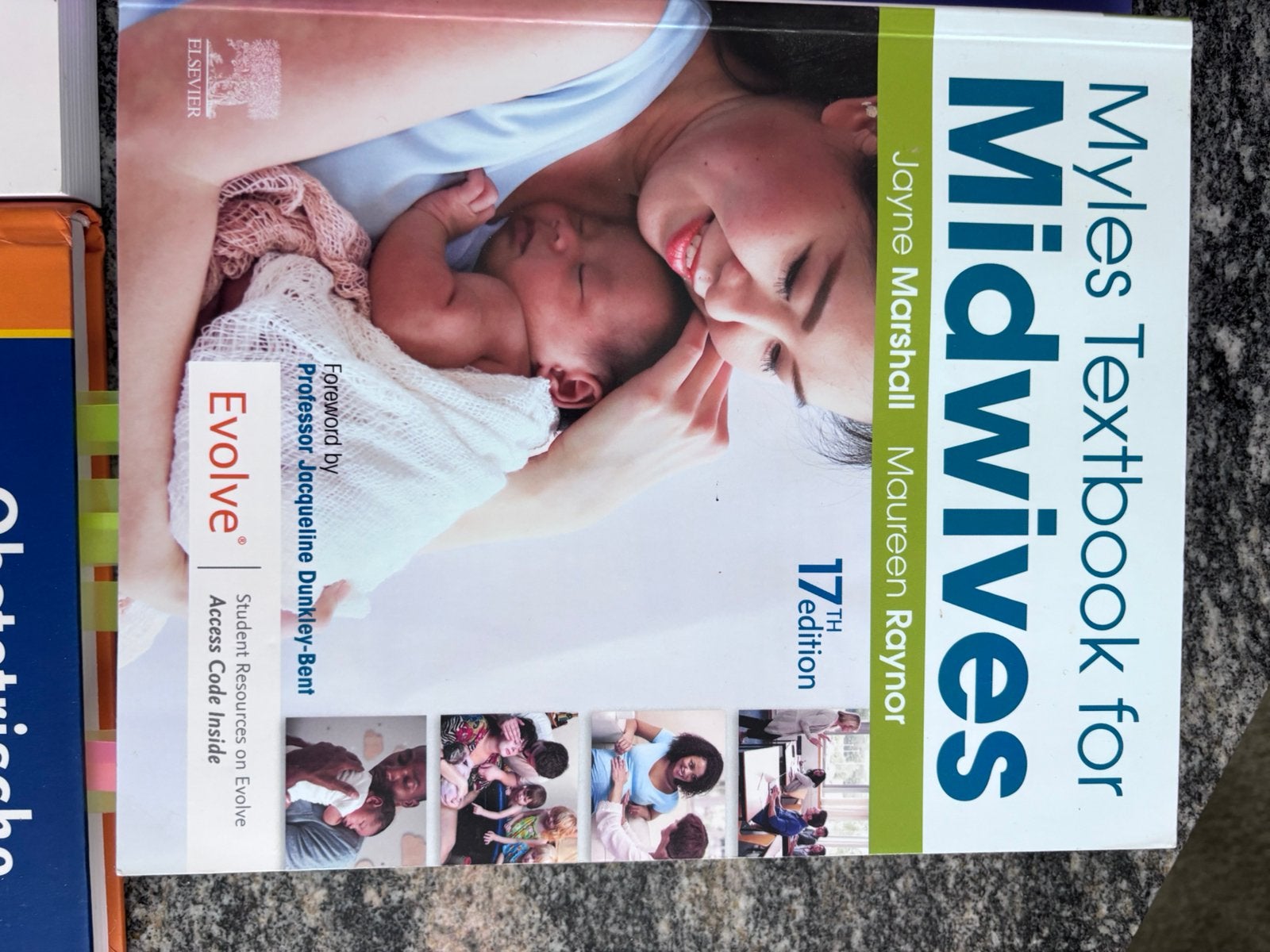Myles textbook for midwives, Livres, Science, Enlèvement ou Envoi, Comme neuf