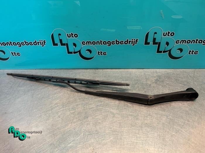 Bras essuie-glace avant d'un Hyundai I10 (I10 08-), -, 3 mois de garantie, Utilisé, Hyundai
