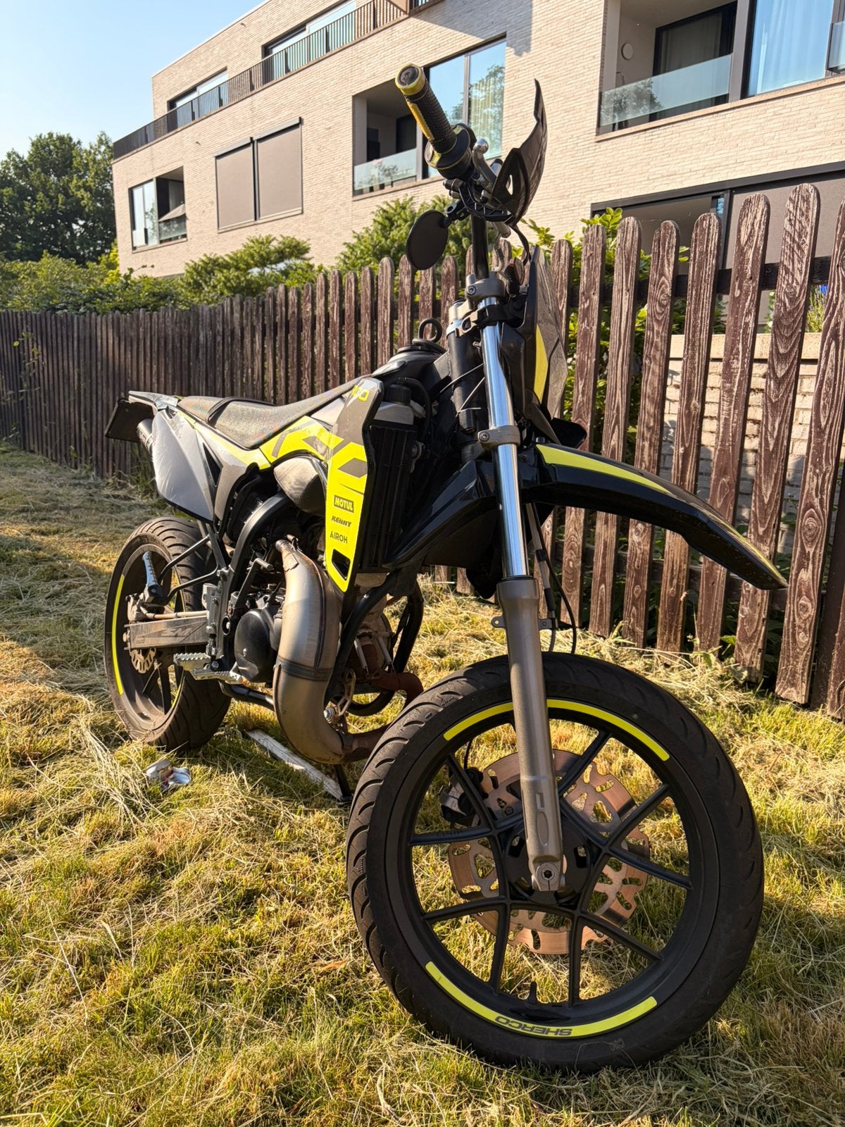 Sherco SM-R 50cc, Fietsen en Brommers, Brommers | Crossbrommers, 6 versnellingen, Gebruikt, 50 cc, Ophalen