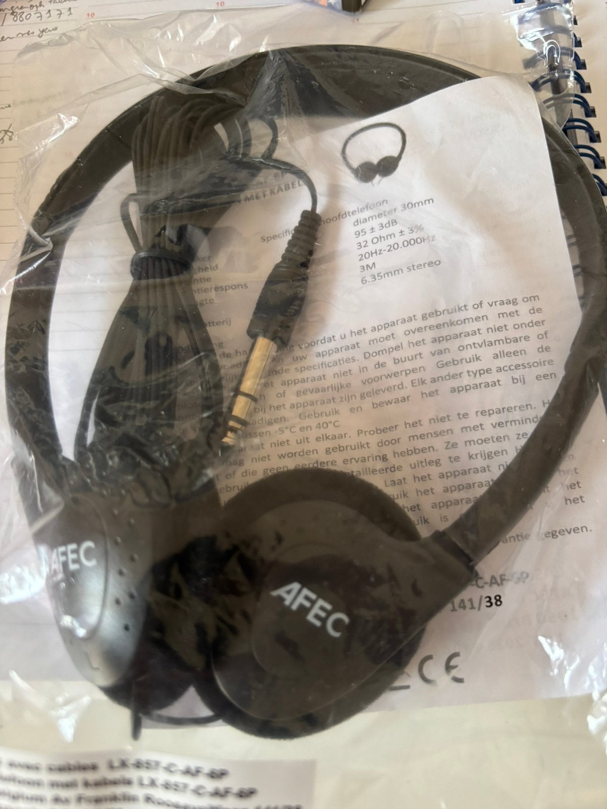 Petite casque audio pour petits et grands enfants, Enlèvement ou Envoi, Neuf, Circum-auriculaire, Noir