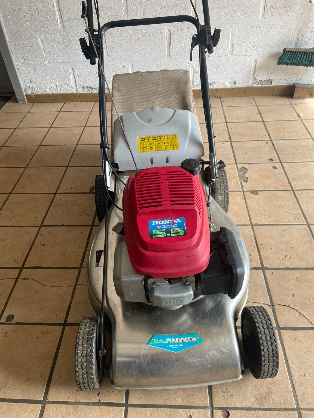 Tondeuse autotractée MA. Rinox, Tuin en Terras, Grasmaaiers, Ophalen, Gebruikt