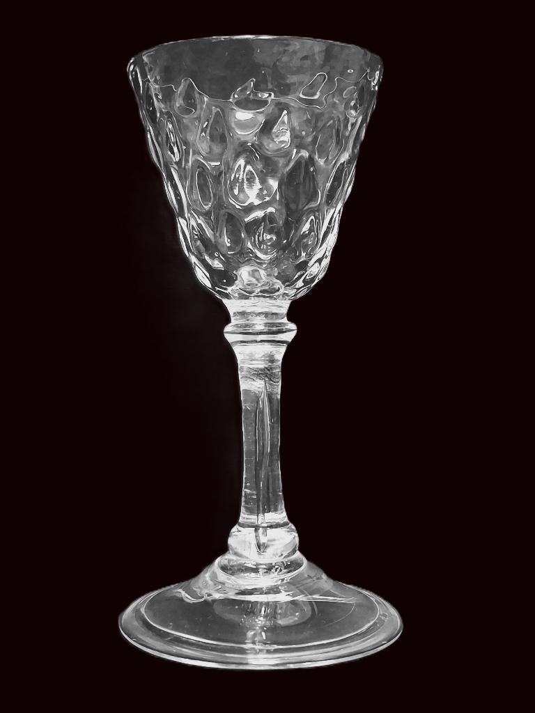 BELGISCH LUIKS WIJNGLAS - CIRCA 1730, Ophalen of Verzenden