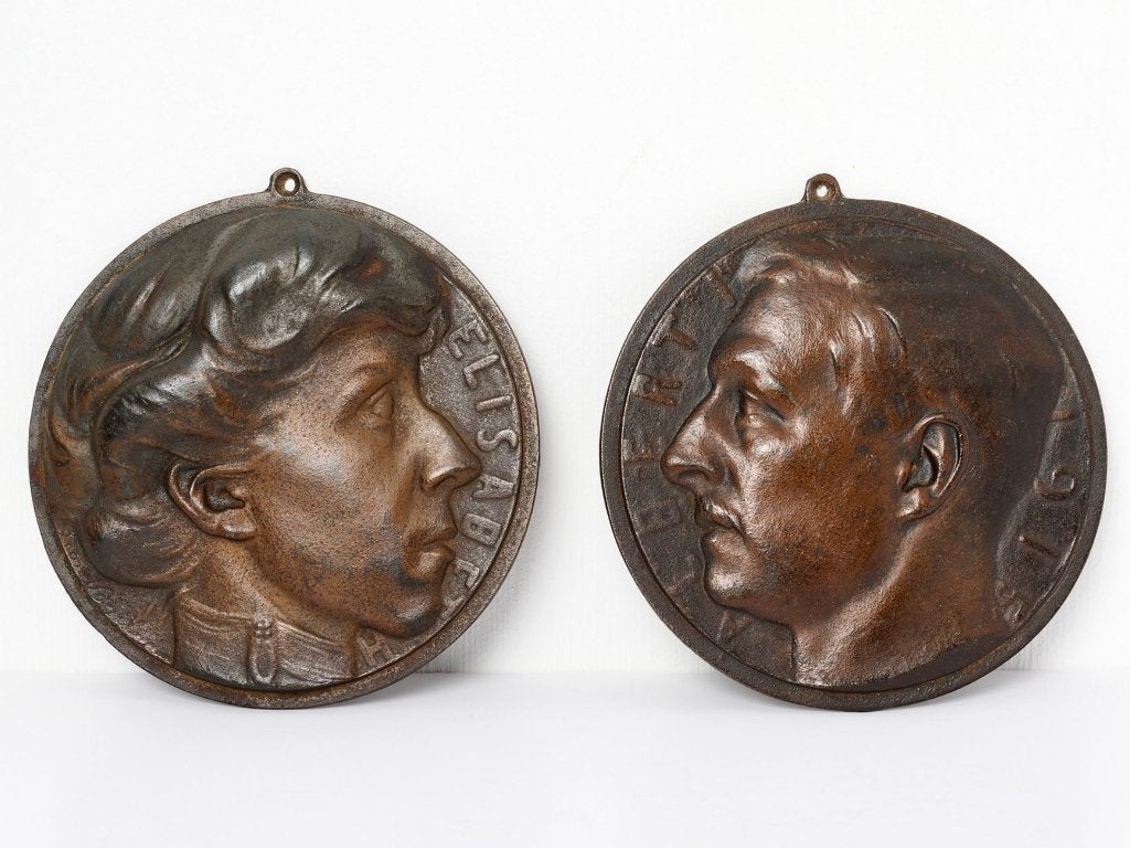 Paire de médaillons représentants Albert 1er et Elisabeth, Enlèvement ou Envoi, Utilisé, Autres types