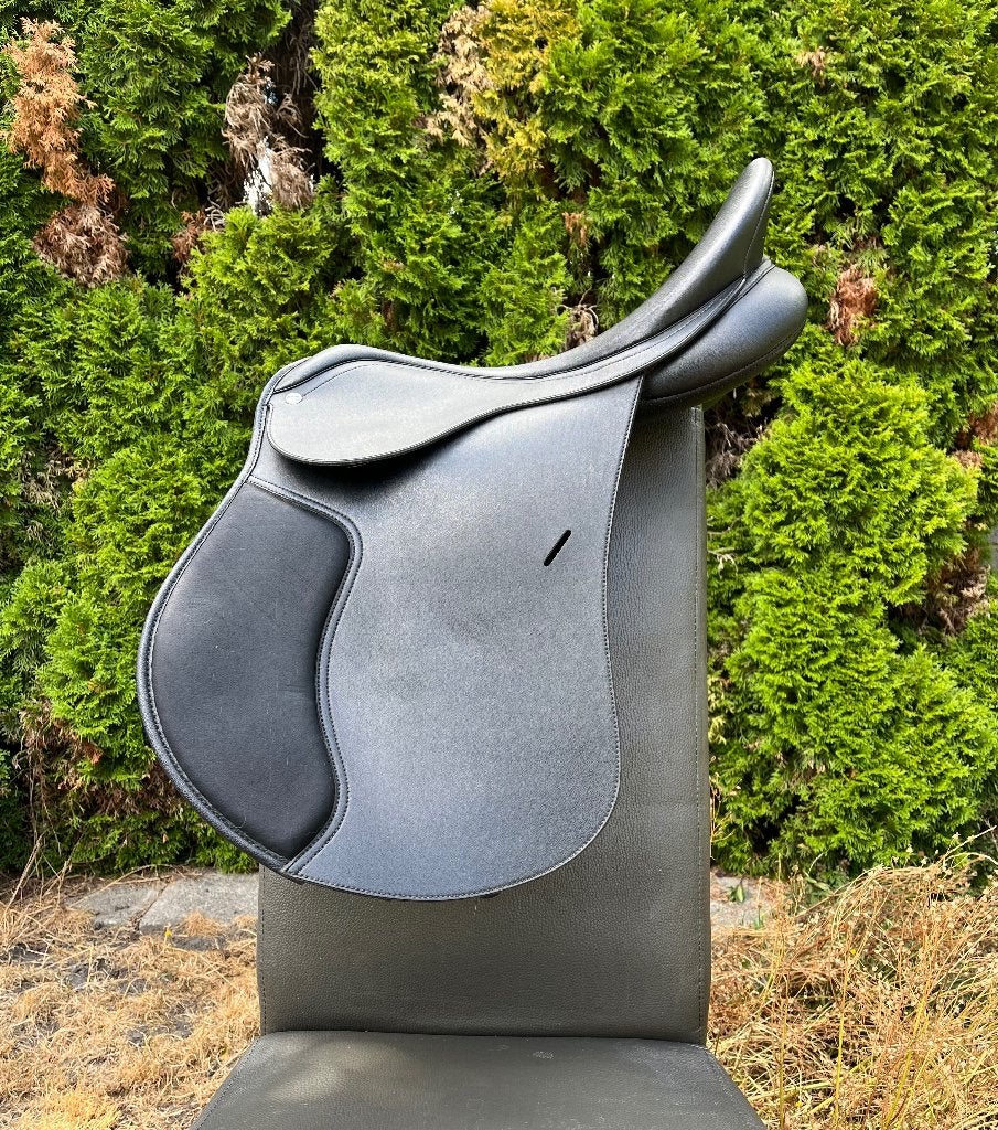 Selle Wintec 250 All Purpose Flock 17,5" - Très bon état, Housse de selle incluse, Polyvalence, L (17.5 pouces), Wintec