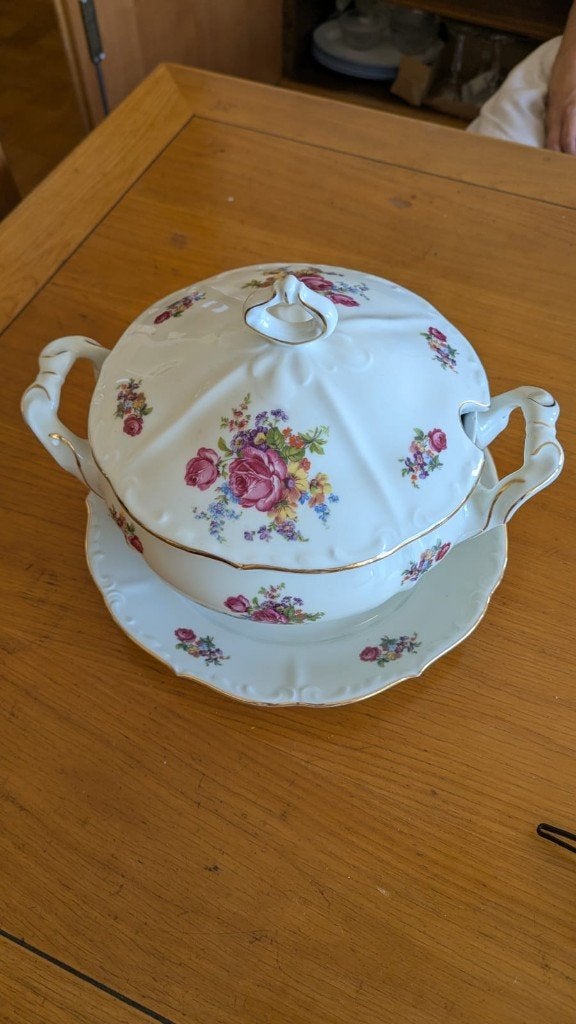 Grand service Bavaria fleuri (saladier, soupière, assiettes), Antiquités & Art, Antiquités | Services (vaisselle) complet, Enlèvement