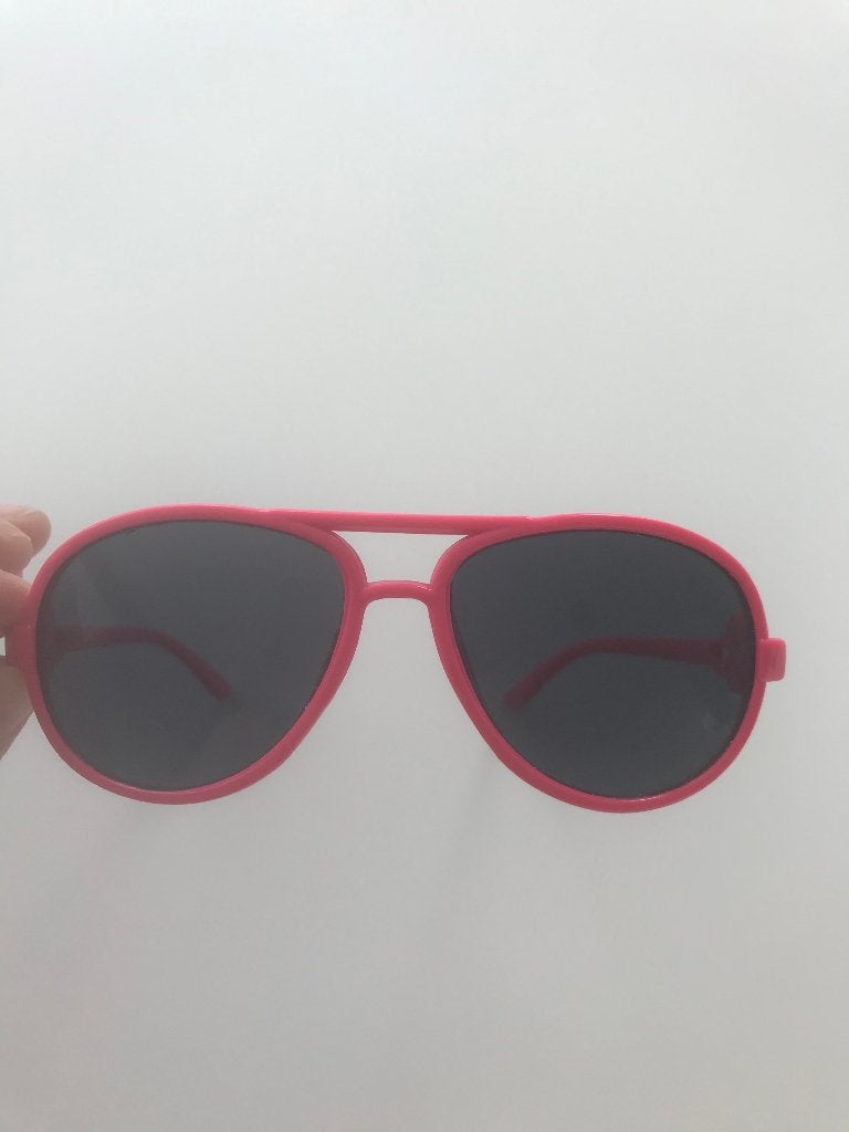 Zonnebril meisje, in nieuwe staat!, Kinderen en Baby's, Kinderkleding | Petten en Hoeden, Meisje, Nieuw, Ophalen of Verzenden