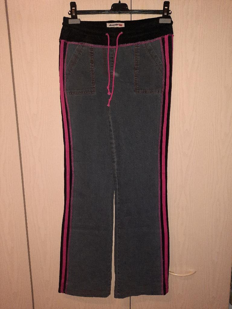 Pantalons Jennyfer taille 38, Kleding | Dames, Broeken en Pantalons, Ophalen of Verzenden, Zo goed als nieuw, Maat 38/40 (M)