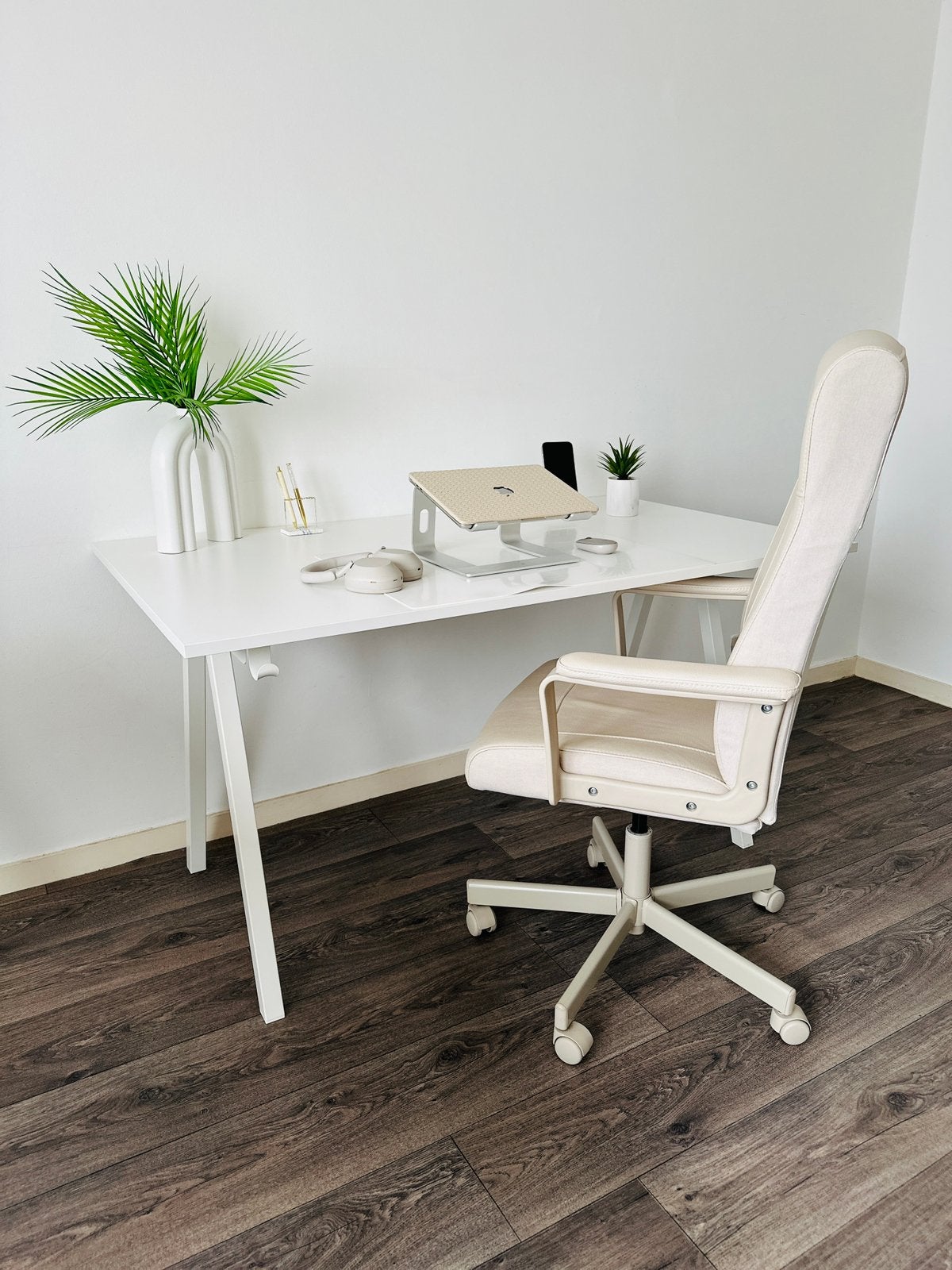 Premium Ikea Bureau & Bureaustoel, Enlèvement, Comme neuf, IKEA, Beige