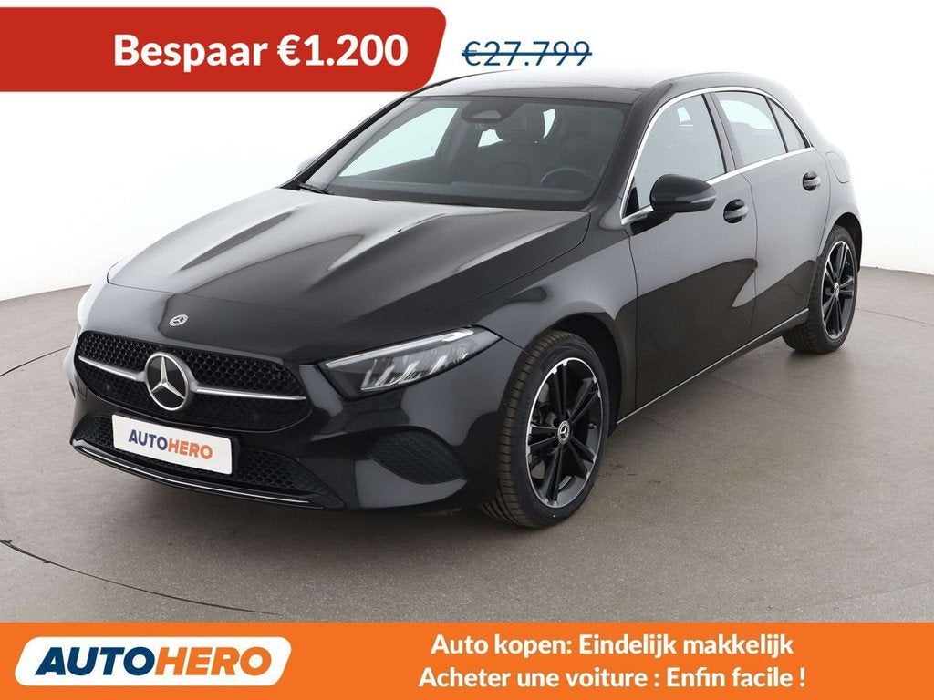 Mercedes-Benz A-Klasse 250 A 250e Progressive (bj 2023), Auto's, Mercedes-Benz, Gebruikt, Zwart, Leder, 5 deurs