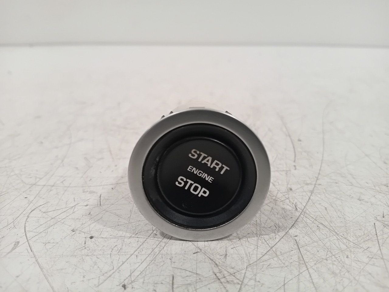 Start/stop schakelaar Land Rover Discovery, Onderdelen@venauto.nl, Van der Ven Autorecycling B.V., Ettenseweg 76, 4706 PB Roosendaal, The Netherlands