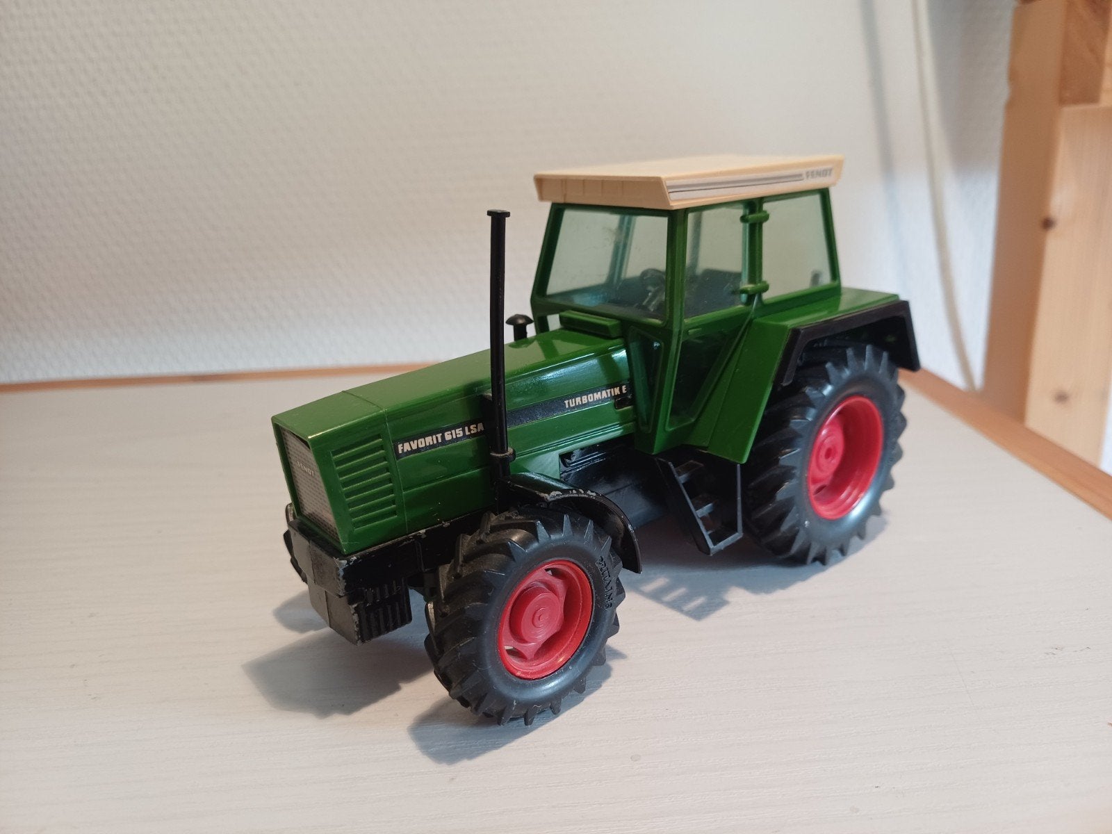 Britains Fendt 615, Ophalen of Verzenden, Britains