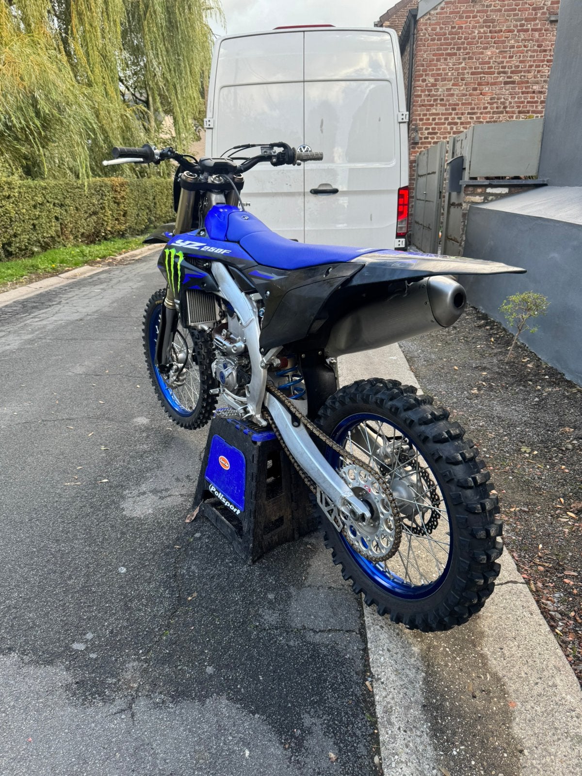Yzf 250 2025 monster energy, Motos, Particulier