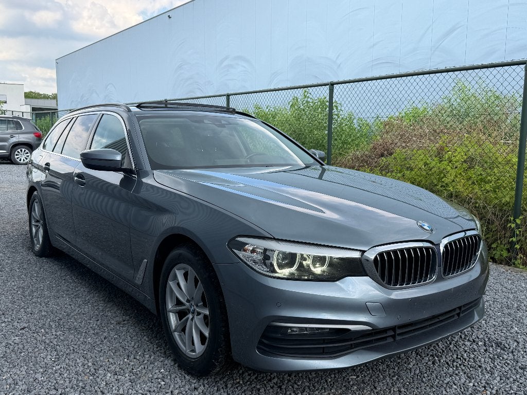 BMW 518da Touring VAT/VAT VOITURE IRON JACKS DÉMARRE PAS !, Autos, BMW, Argent ou Gris, Euro 6, Entreprise, Noir