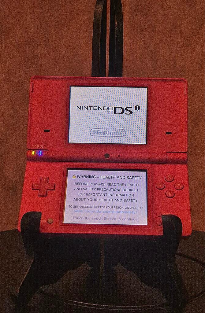 Nintendo Ds en parfait état avec adaptateur, Consoles de jeu & Jeux vidéo, Enlèvement ou Envoi, Comme neuf, Rose, DS Original ou Phat