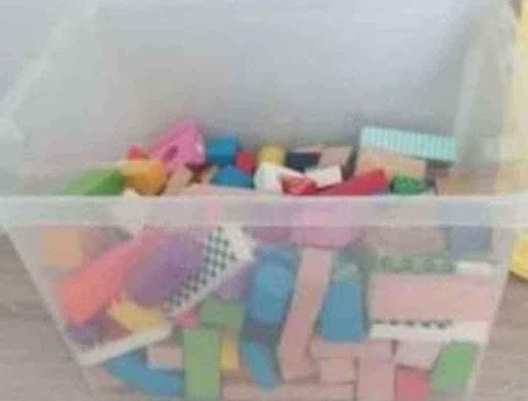 Houten speelblokken, Ophalen