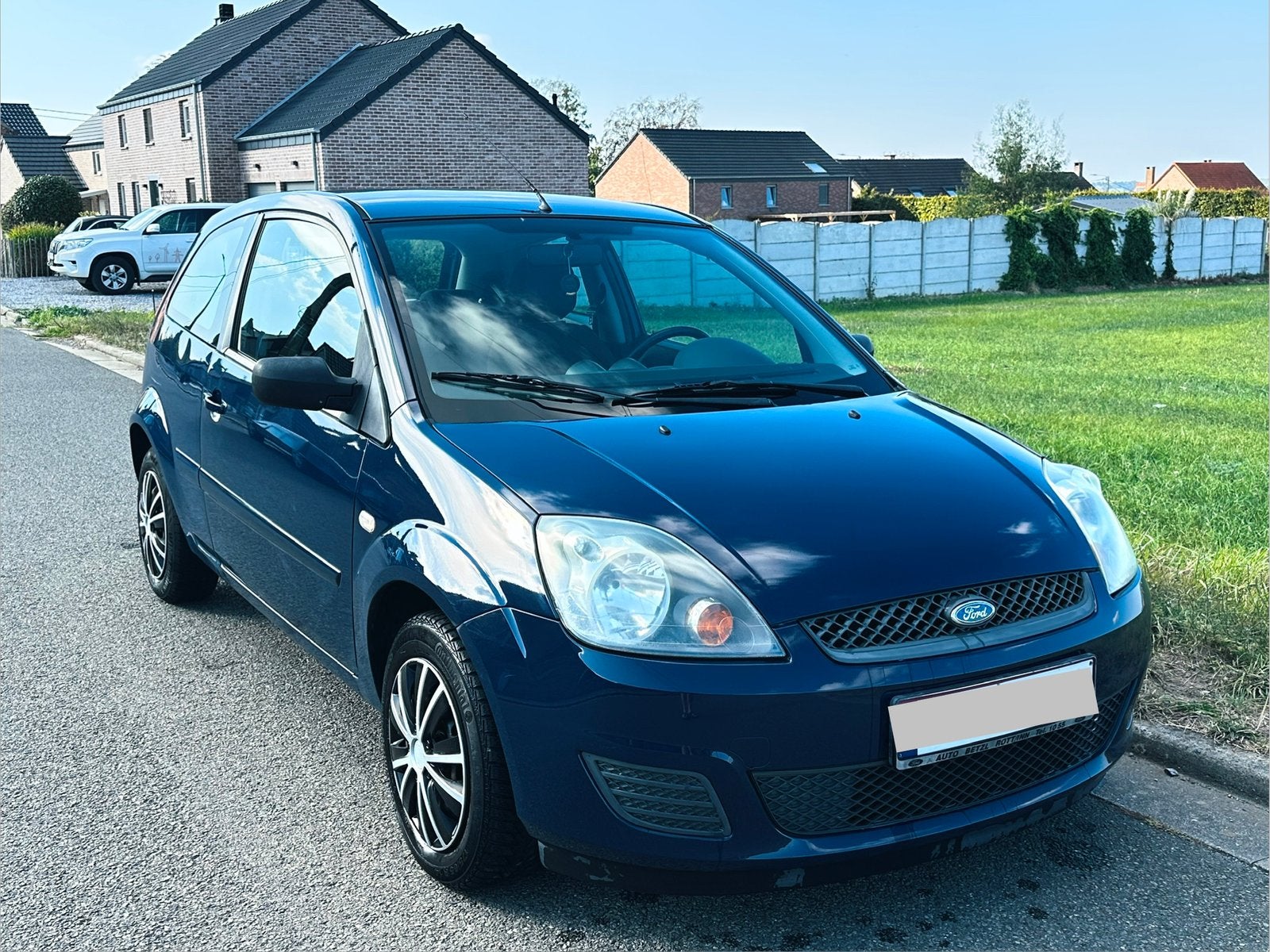 Fiesta 1.3 Essence – 2008 – 155.000 km –Prête à immatriculer, Autos, Achat, Noir, Berline, Fiësta