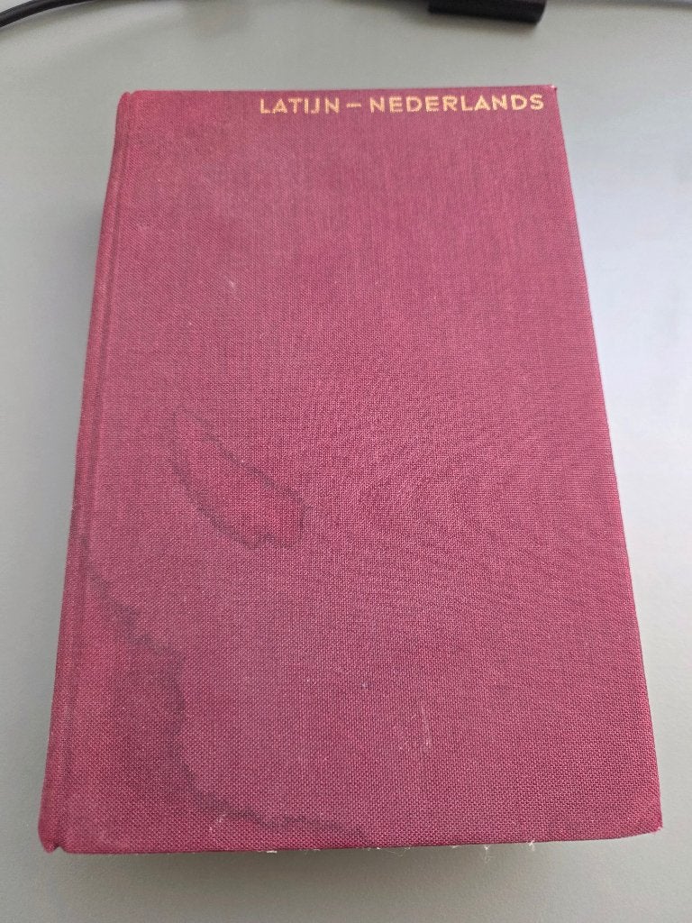 Latijns-Nederlands woordenboek, Boeken, Woordenboeken, Ophalen of Verzenden, Gelezen, Latijn