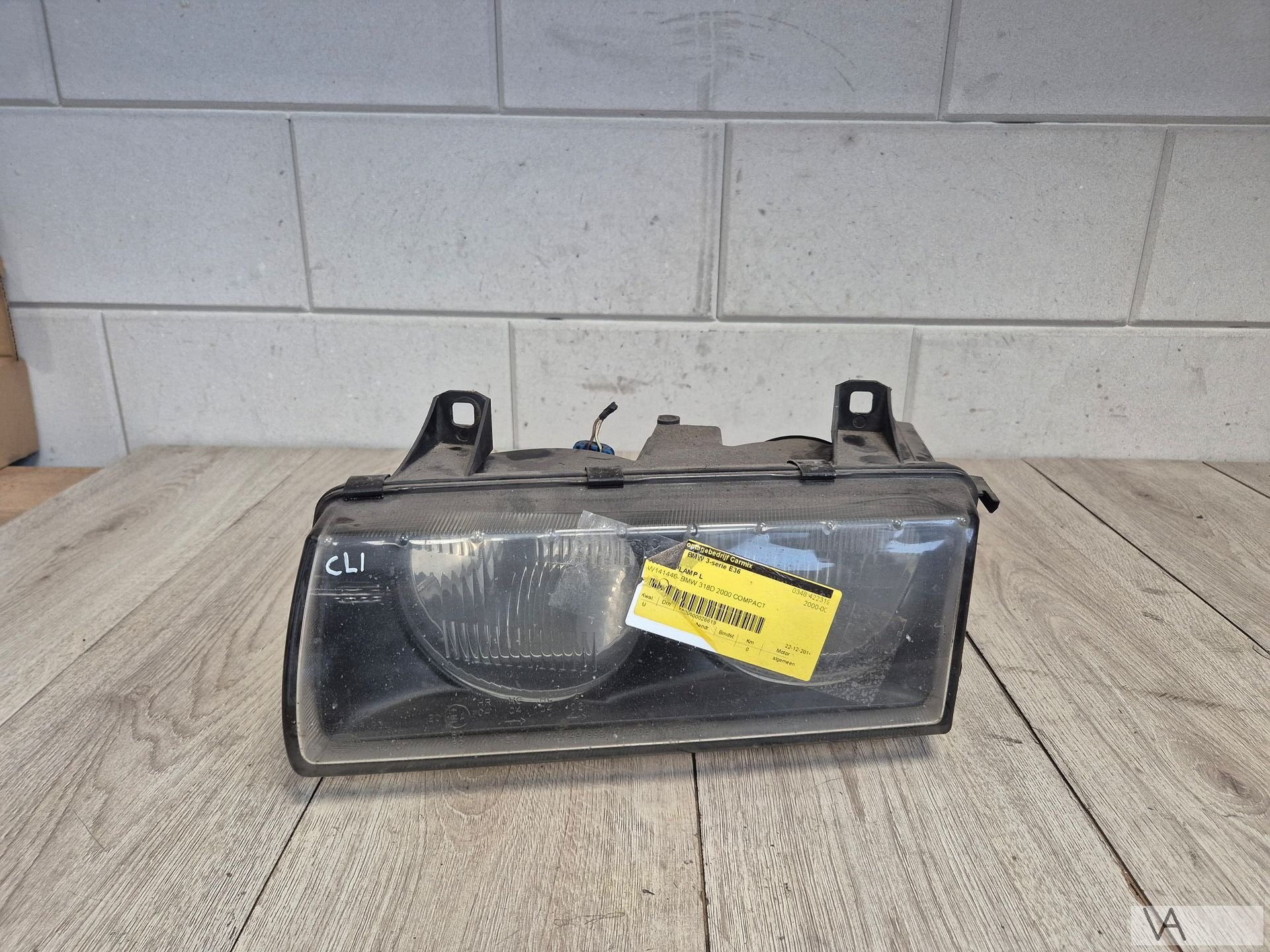 Koplamp links van BMW 3 serie E36 1990 - 1998 Hella €70, Gebruikt, -, -, Ophalen of Verzenden