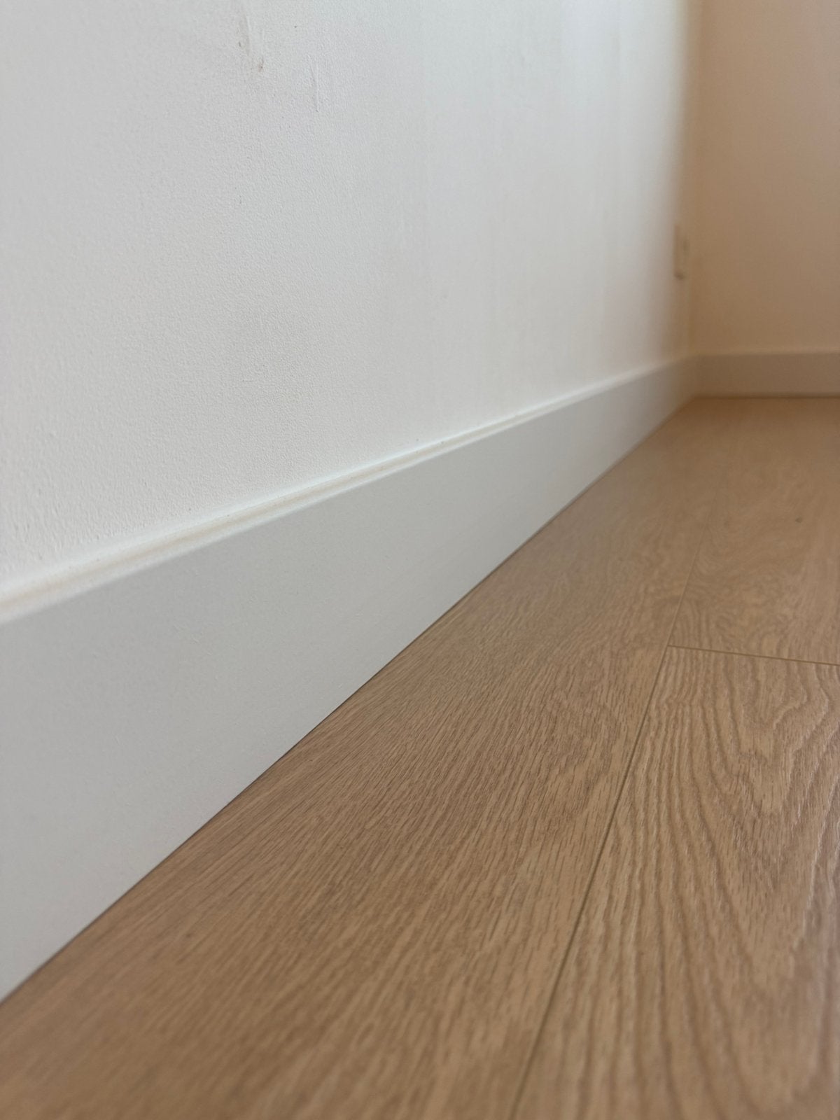 17m2 Laminaat + ondervloer + plintjes, Ophalen, Nieuw, 10 m² of meer, Hout