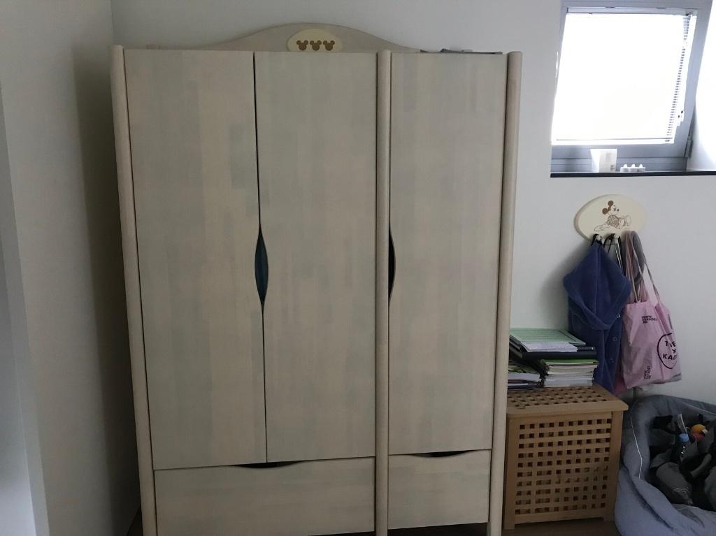 Armoires de chambre d'enfant, Comme neuf, 100 à 150 cm, Avec tablette(s), Autres essences de bois