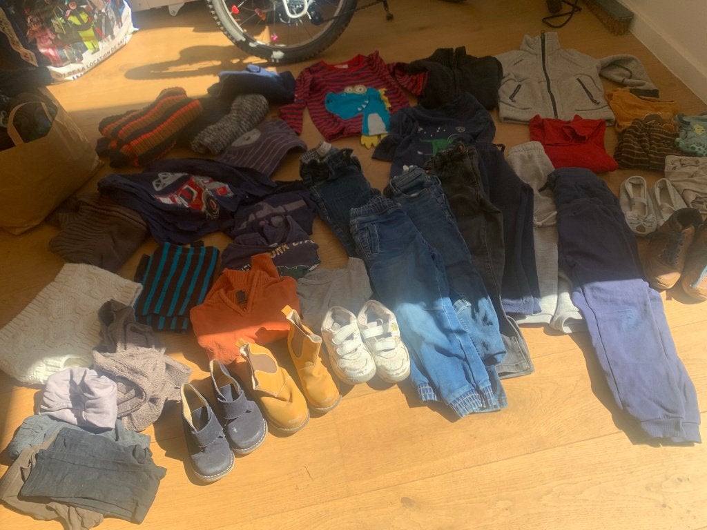 Lot de vêtements et chaussures pour enfant - BEAUCOUP, Enlèvement, Comme neuf