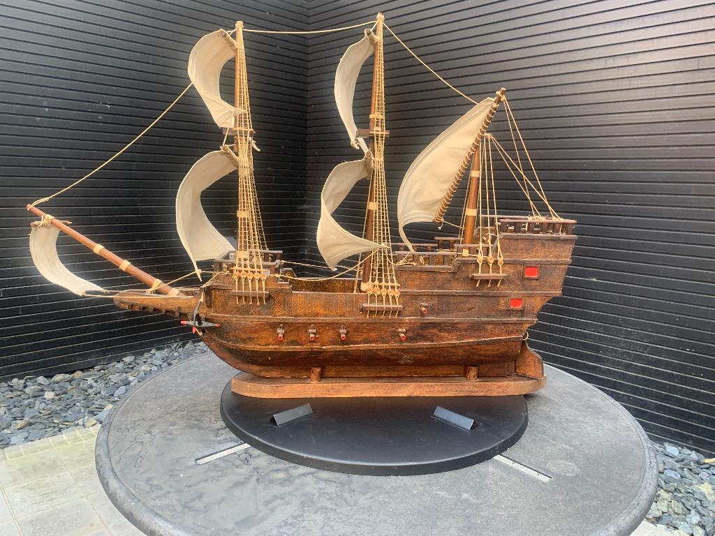 Maquette de navire/faite à la main décorative, Objet de décoration, Comme neuf, Fait main, Enlèvement