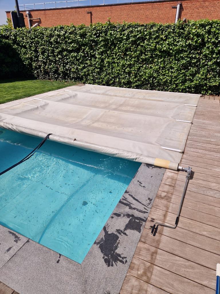 Veiligheidsdekzeil zwembad met handzwengel 4*8m, Enlèvement, Utilisé, Couverture de piscine