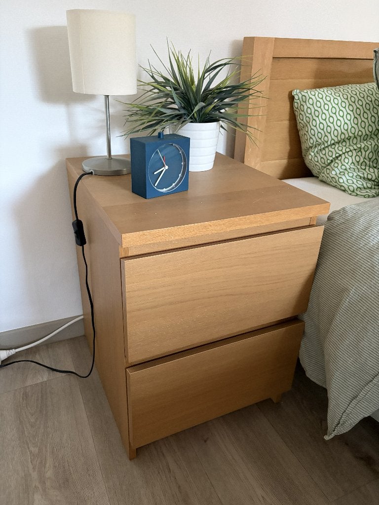 Set van 2 nachtkastjes, IKEA MALM, eik, Ophalen, Minder dan 45 cm, 55 tot 70 cm, Zo goed als nieuw
