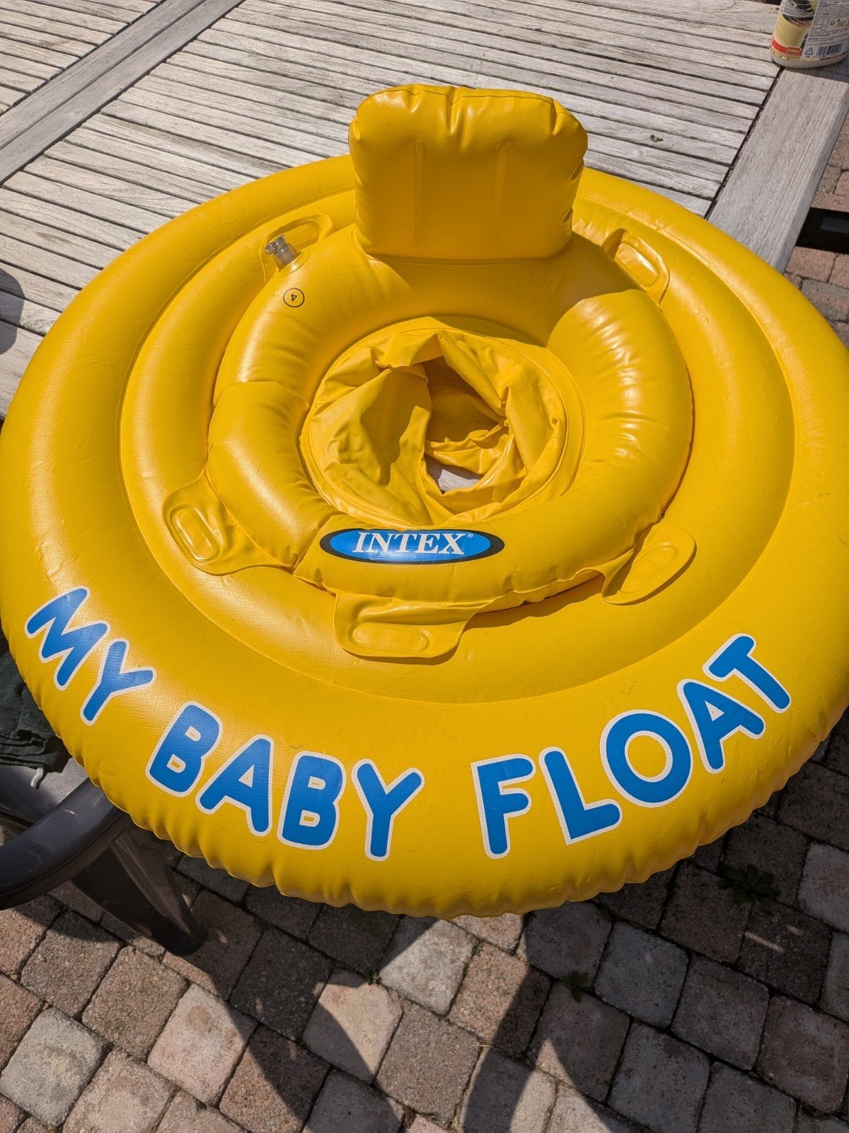 Intex baby float, Ophalen