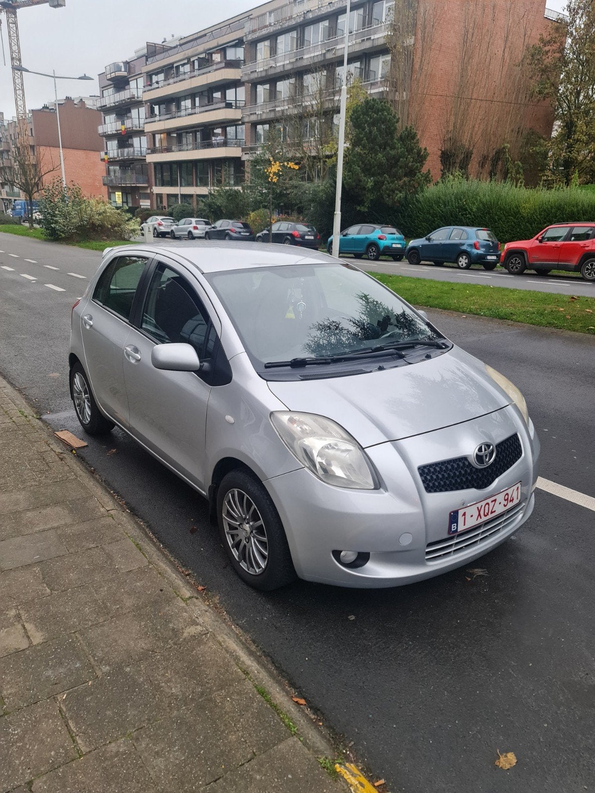 toyota yaris, Autos, Achat, 1300 cm³, Automatique, Particulier