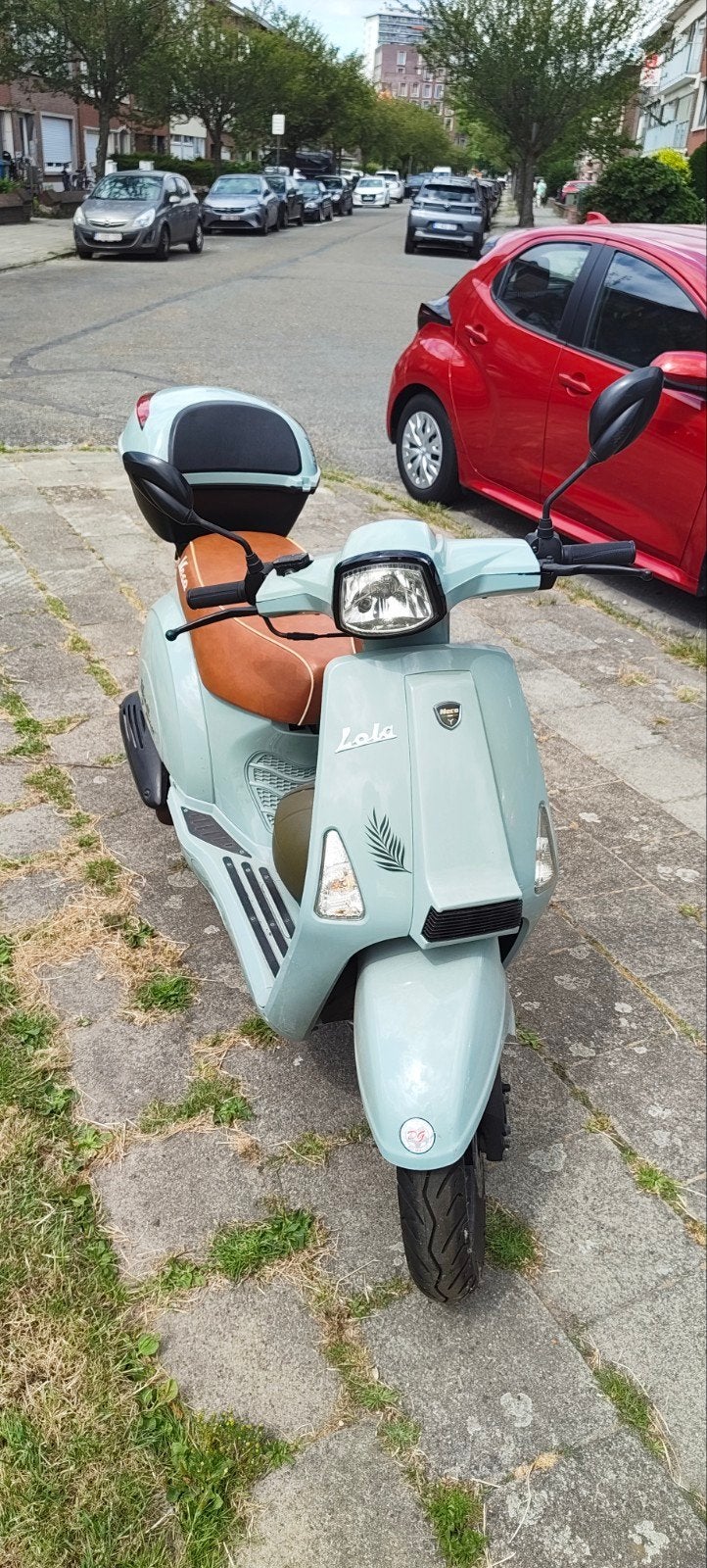 Neco - Lola - Bromfiets type B, Fietsen en Brommers, Scooters | Overige merken, Ophalen