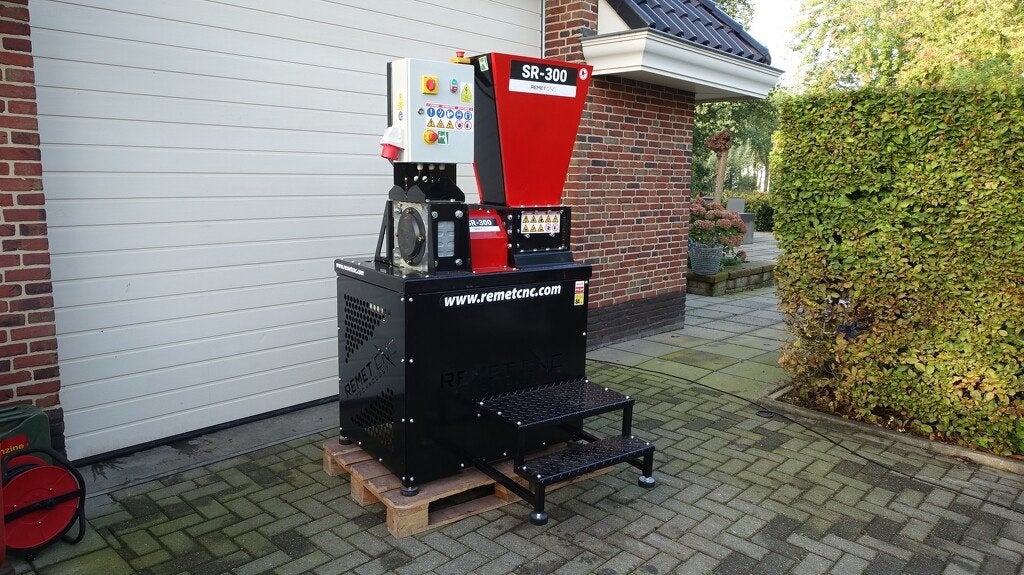 Remet SR300 Schredder